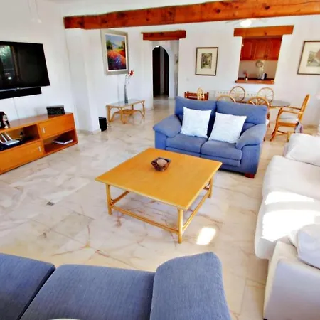 Nessa Vila